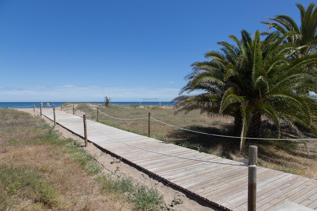 Denia Front Beach Apartment Bagian luar foto
