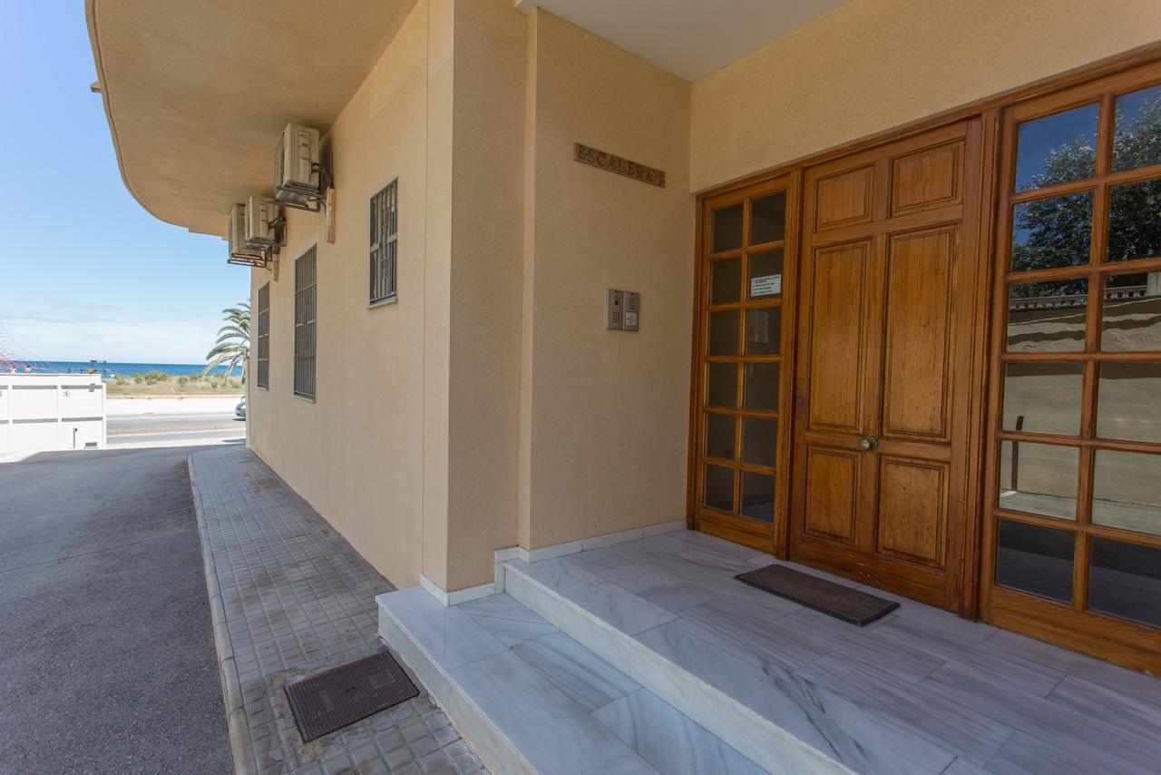 Denia Front Beach Apartment Bagian luar foto