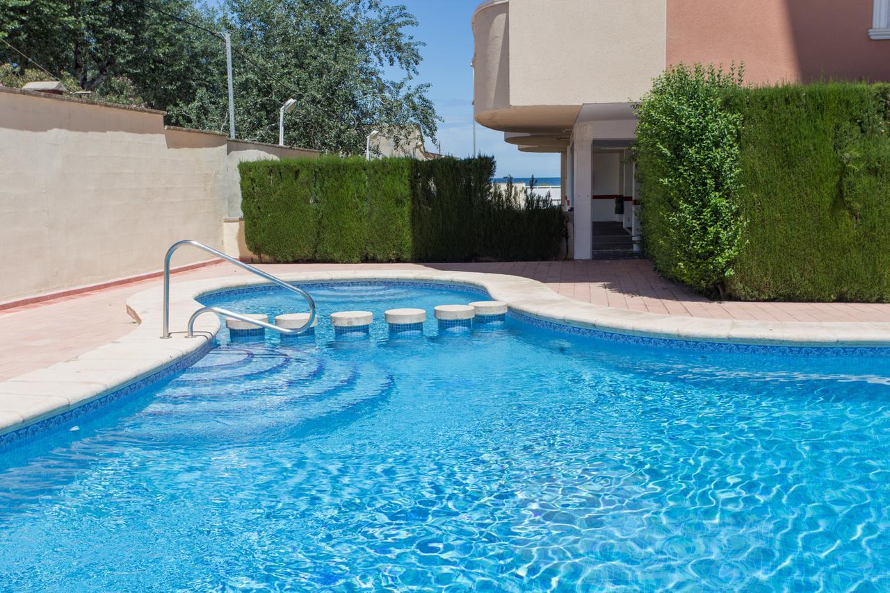 Denia Front Beach Apartment Bagian luar foto